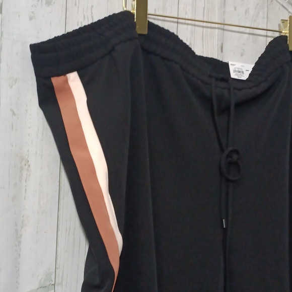 Nine West Striped Pull on Wide Leg pants NWT sz 4X - Picture 4 of 7